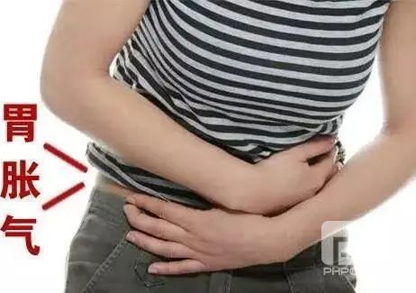 青海东大肛肠医院：胃胀的人，日常养成这3个习惯可缓解